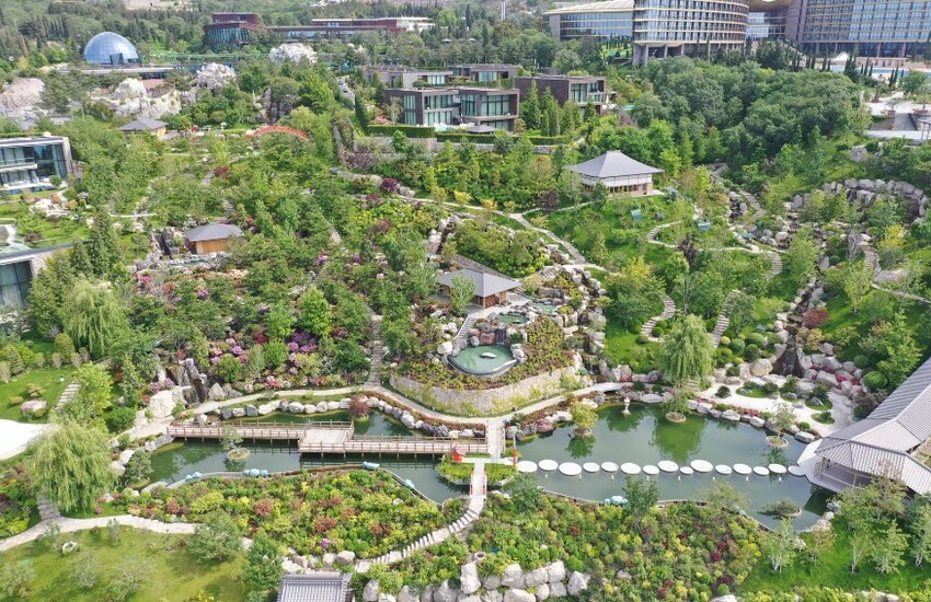 株式会社中根庭園研究所の正社員 職人・現場スタッフ お庭・植木 公園・公共施設の求人情報イメージ2