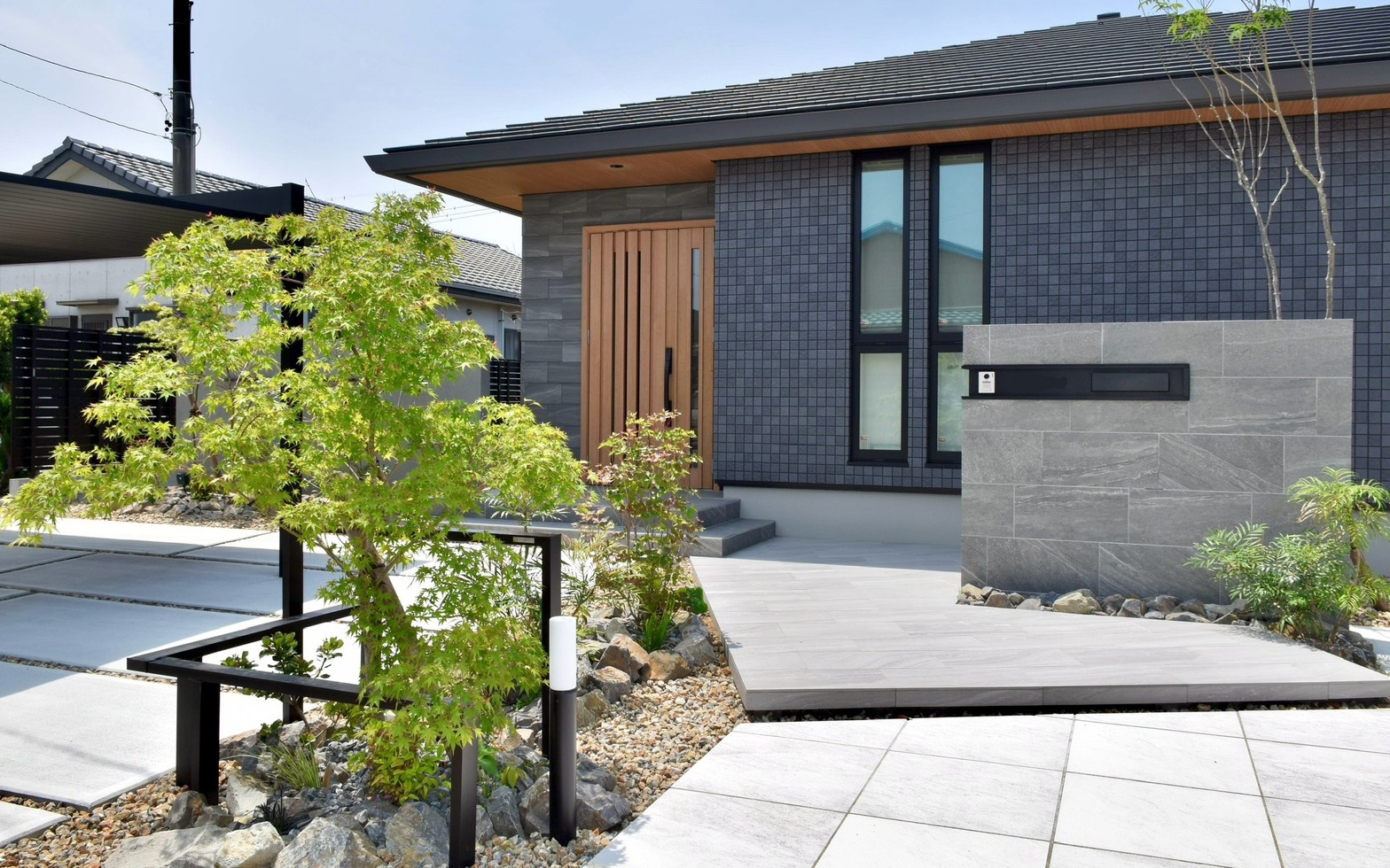 日豊ガーデンズ株式会社 岡崎営業所の正社員 営業・企画 外構・エクステリアの求人情報イメージ2