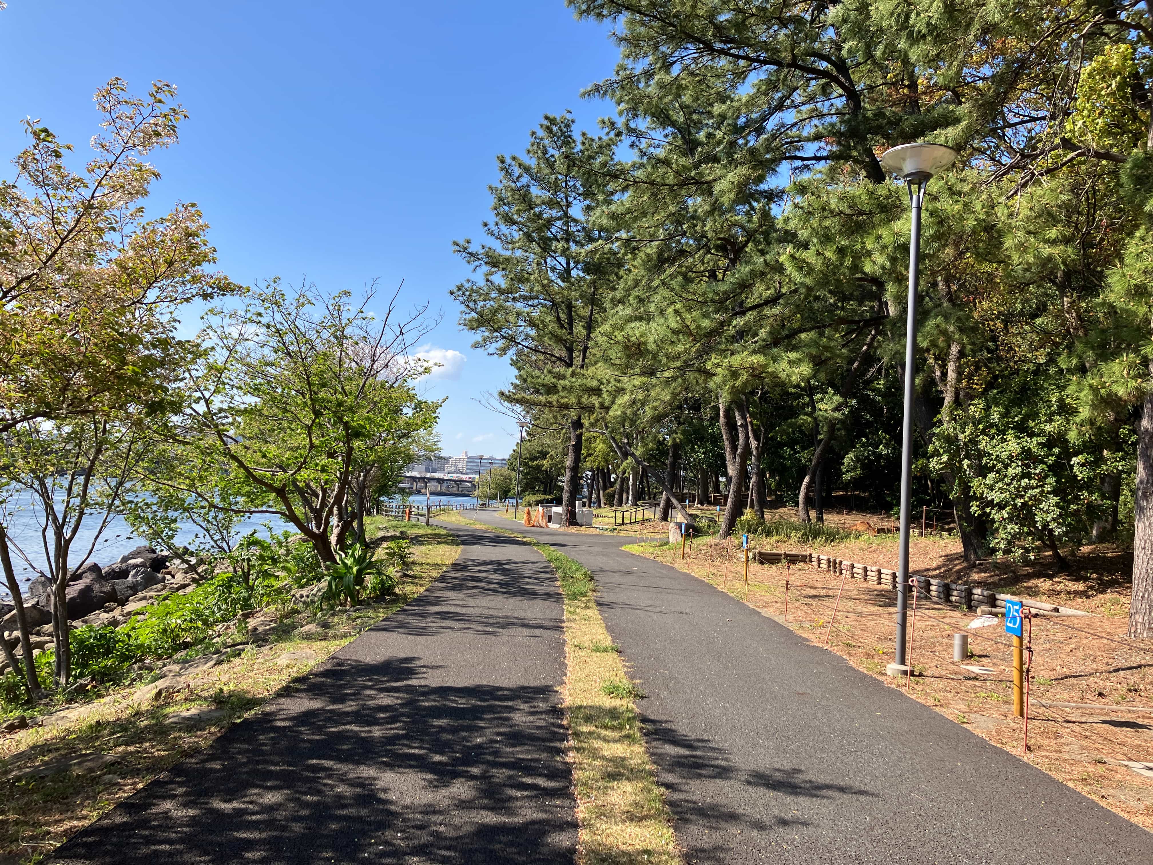 西武造園株式会社 都立大井ふ頭中央海浜公園なぎさの森の契約社員 公園・施設管理 公園・公共施設求人イメージ